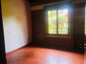 CASA EN ARRIENDO EN EL SECTOR TRES PUERTAS/PEREIRA