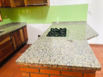 CASA EN ARRIENDO EN EL SECTOR TRES PUERTAS/PEREIRA