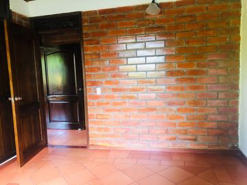 CASA EN ARRIENDO EN EL SECTOR TRES PUERTAS/PEREIRA