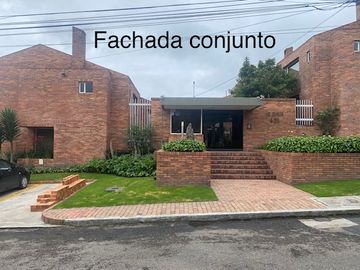 CASA en VENTA en Bogotá SANTA ANA ORIENTAL