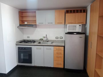 APARTAESTUDIO en ARRIENDO en Bogotá SANTA BARBARA