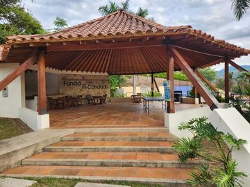 CASA CAMPESTRE en VENTA en Anapoima CONDOMINIO ALTOS DEL CONDADO