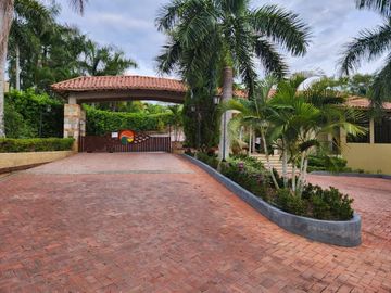 CASA CAMPESTRE en VENTA en Anapoima CONDOMINIO ALTOS DEL CONDADO
