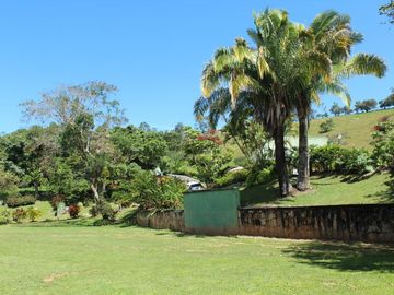 CASA CAMPESTRE en VENTA en Arbeláez Vereda San Roque