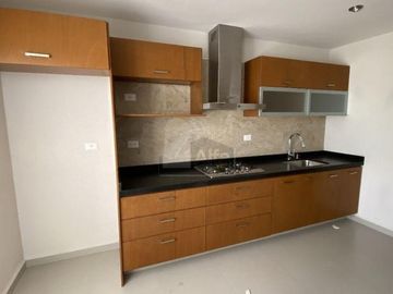 Departamento en venta en Clouthier 480, cerca de COSTCO en San Luis Potosí
