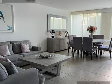 VENTA DE HERMOSA CASA EN PUNTA DEL ESTE