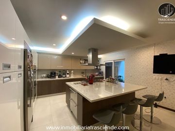 Casa de Lujo en Venta San Bernardo, Zapopan, Jalisco. Zona Andares