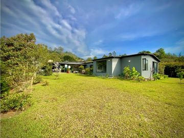 Venta Casa Campestre Con Lago SemiParcelacion Via La Ceja Llanogrande