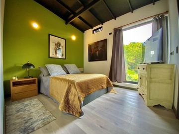Venta Casa Campestre Con Lago SemiParcelacion Via La Ceja Llanogrande