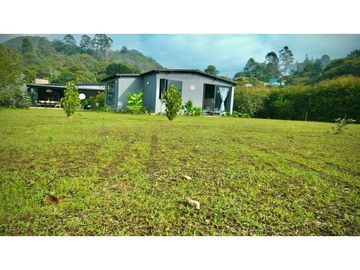 Venta Casa Campestre Con Lago SemiParcelacion Via La Ceja Llanogrande