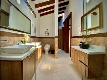 Venta Hermosa Casa Campestre como nueva Parcelacion La Ceja