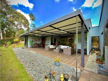 Venta Hermosa Casa Campestre como nueva Parcelacion La Ceja