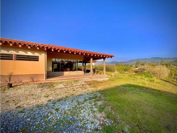 Venta Casa Campestre Parcelación La Ceja