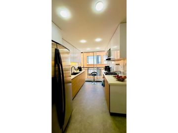 MM179 - VENDO APTO. PENTHOUSE EN MOLINOS