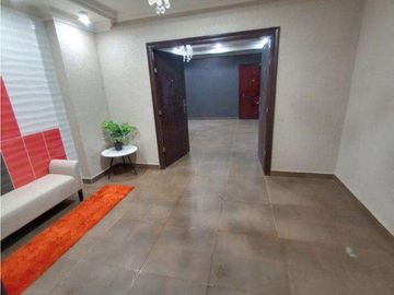 VENTA DE CASA EN SUMMER HILLS (OF)