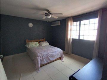 VENTA DE CASA EN SUMMER HILLS (OF)