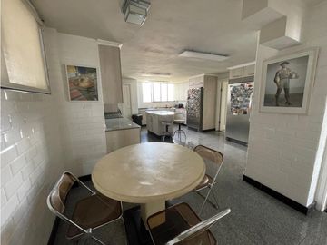 SE VENDE APARTAMENTO PH ALCAZAR - 6533DM