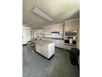 SE VENDE APARTAMENTO PH ALCAZAR - 6533DM