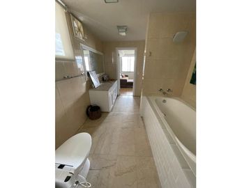 SE VENDE APARTAMENTO PH ALCAZAR - 6533DM