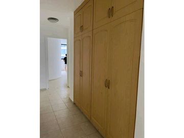 APARTAMENTO EN PUNTA PAITILLA PH GOLDEN PALACE 3REC 3B VACIO 356M2