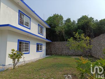 CASA EN VENTA EN LOS MEDANOS, TECOLUTLA, VER.