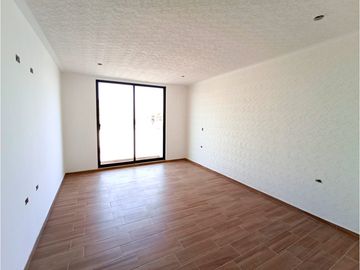CASA EN VENTA EN SAN JUAN DEL RIO, QUERETARO.