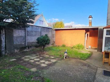 OPORUINIDAD Vendemos casa en parque Krahmer, a 10 minuntos del centro,5 minhospital y colegios en Valdivia