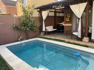 Casa en Venta en Harás de Huechuraba!con piscina!