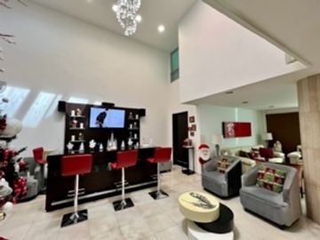 Casa en venta en La Isla Lomas de Angelópolis, lujo y confort en gran zona.
