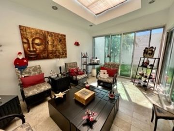 Casa en venta en La Isla Lomas de Angelópolis, lujo y confort en gran zona.