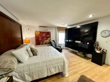 Casa en venta en La Isla Lomas de Angelópolis, lujo y confort en gran zona.