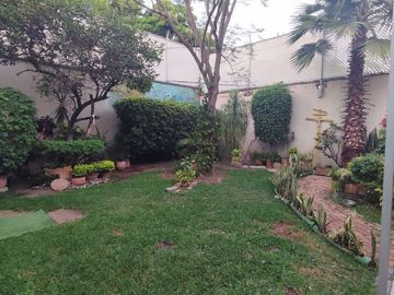 CASA EN VENTA EN CERCA DE LA MINERVA, VALLARTA NORTE