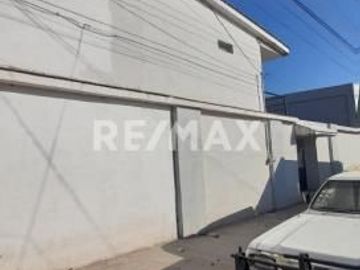 CASA COMERCIAL EN VENTA EN SAN ISIDRO ZAPOPAN