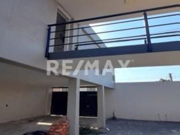 CASA COMERCIAL EN VENTA EN SAN ISIDRO ZAPOPAN
