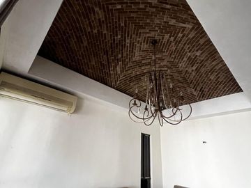 Casa en venta en Cumbres 1 Sector