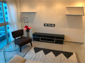 Venta: Apartamento amoblado en Yacht Club, Avenida Balboa
