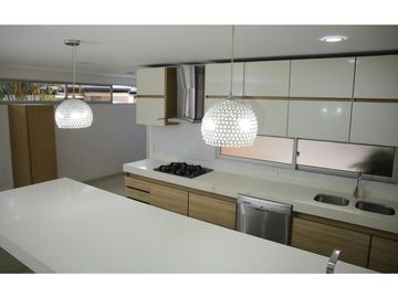 VENDO CASA CAMPESTRE DE LUJO 4 HABITACIONES - PALMAS DEL VERGEL IBAGUE