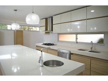 VENDO CASA CAMPESTRE DE LUJO 4 HABITACIONES - PALMAS DEL VERGEL IBAGUE