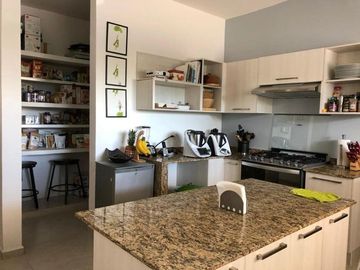 Casa en Venta en Mérida, Privada Arbórea, Conkal( 27 )