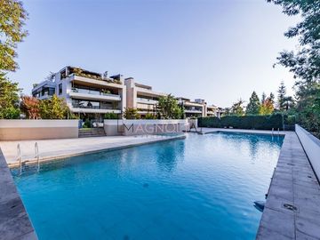Departamento en Venta en ESPECTACULAR DUPLEX CON JARDÍN PRIVADO