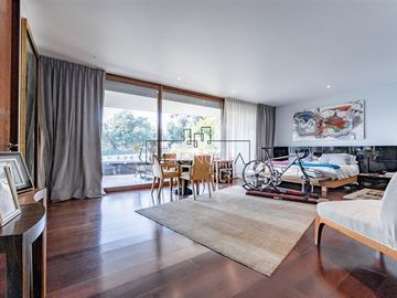 Departamento en Venta en ESPECTACULAR DUPLEX CON JARDÍN PRIVADO