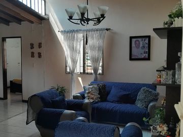 Casa en Venta Ubicado en Medellín Codigo 4947