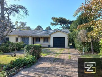 Casa en venta salida a dos calles en El Trébol