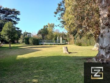 Casa en venta salida a dos calles en El Trébol