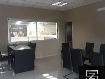 Venta De Deposito Con Local Y Oficinas Lomas De Zamora