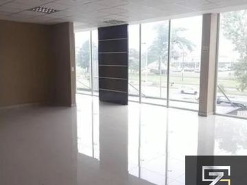 Venta De Deposito Con Local Y Oficinas Lomas De Zamora