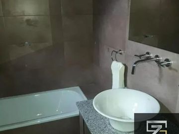 Venta De Deposito Con Local Y Oficinas Lomas De Zamora