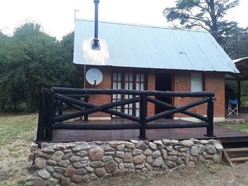 Casa en venta de 2 dormitorios c/ cochera en Villa Ventana