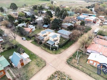 Casa en venta de 3 dormitorios c/ cochera en Sierra de la Ventana