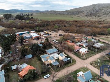 Casa en venta de 3 dormitorios c/ cochera en Sierra de la Ventana